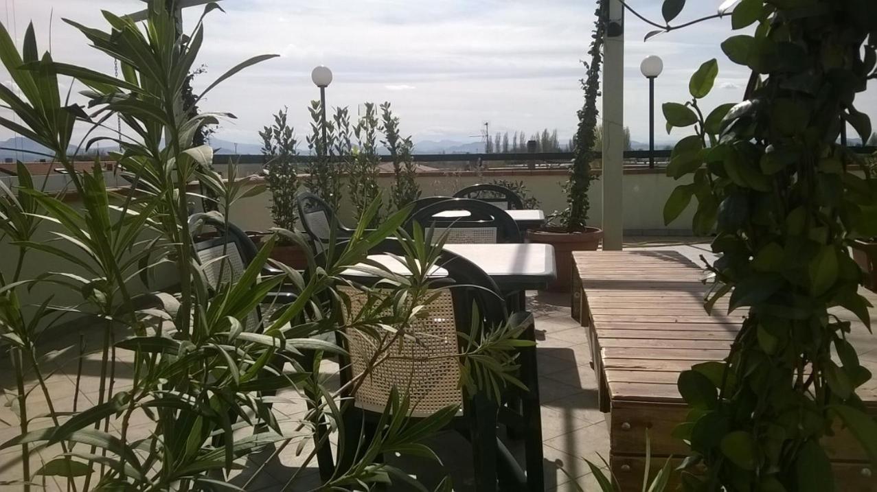Hotel Rosati Римини Екстериор снимка